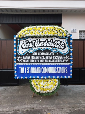 Papan Bunga Duka di Aru Selatan Timur
